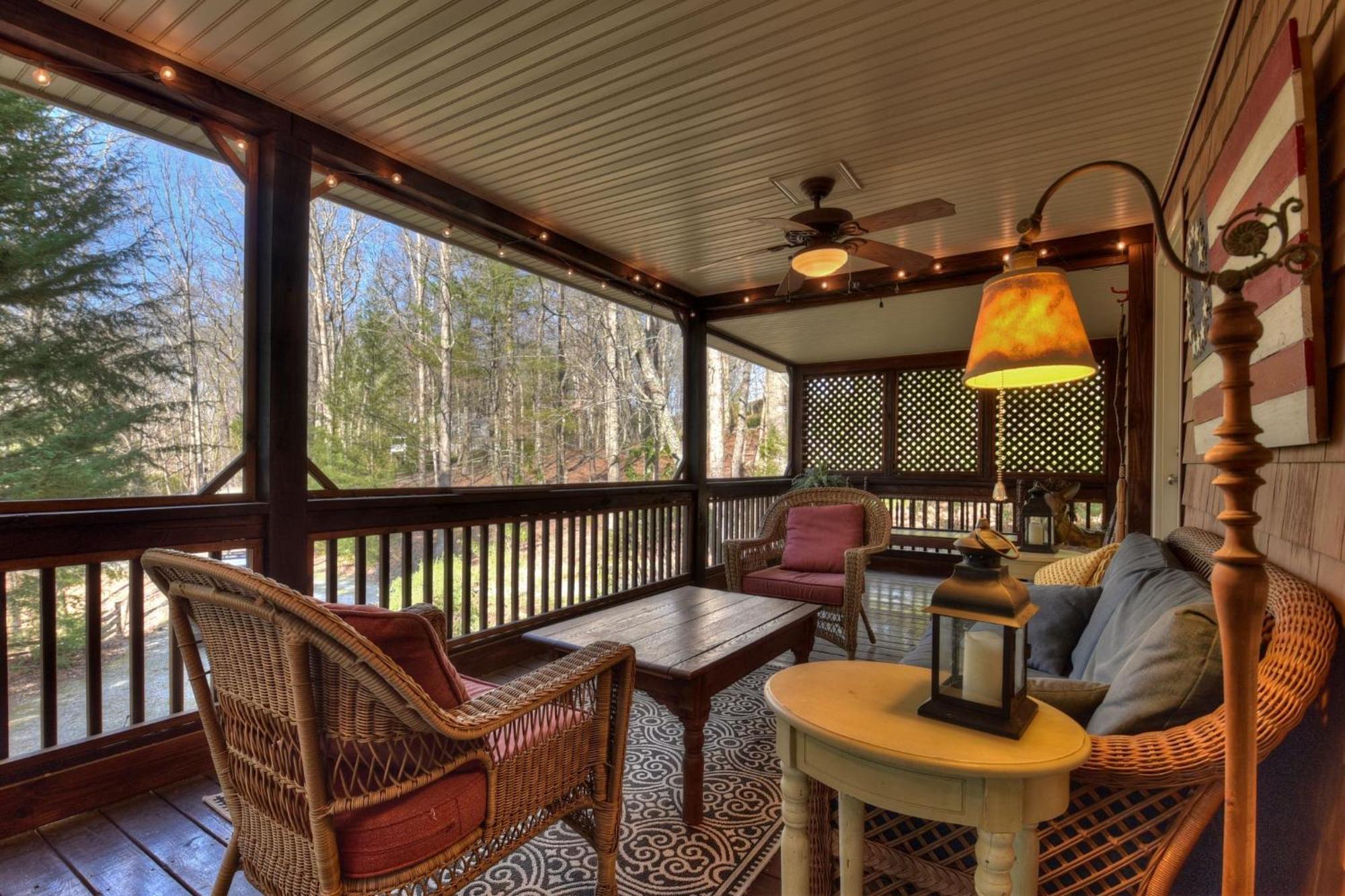 Southern Living Cottage Cozy Up By The Fire Relax On The Porch And Enjoy Peaceful Surroundings Blue Ridge Exterior foto